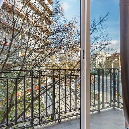 Apartament Near Sagrada Familia *